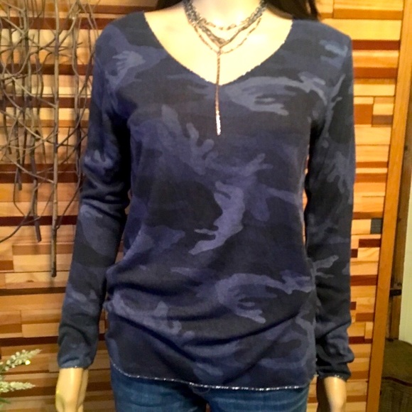 LUREX SHIMMER EDGES & BLUE CAMOUFLAGE TOP - Picture 4 of 8